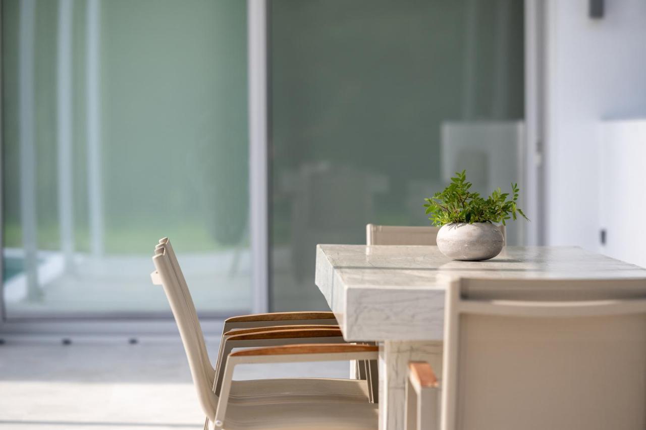 Nikiti Botanic Pool Suites Εξωτερικό φωτογραφία