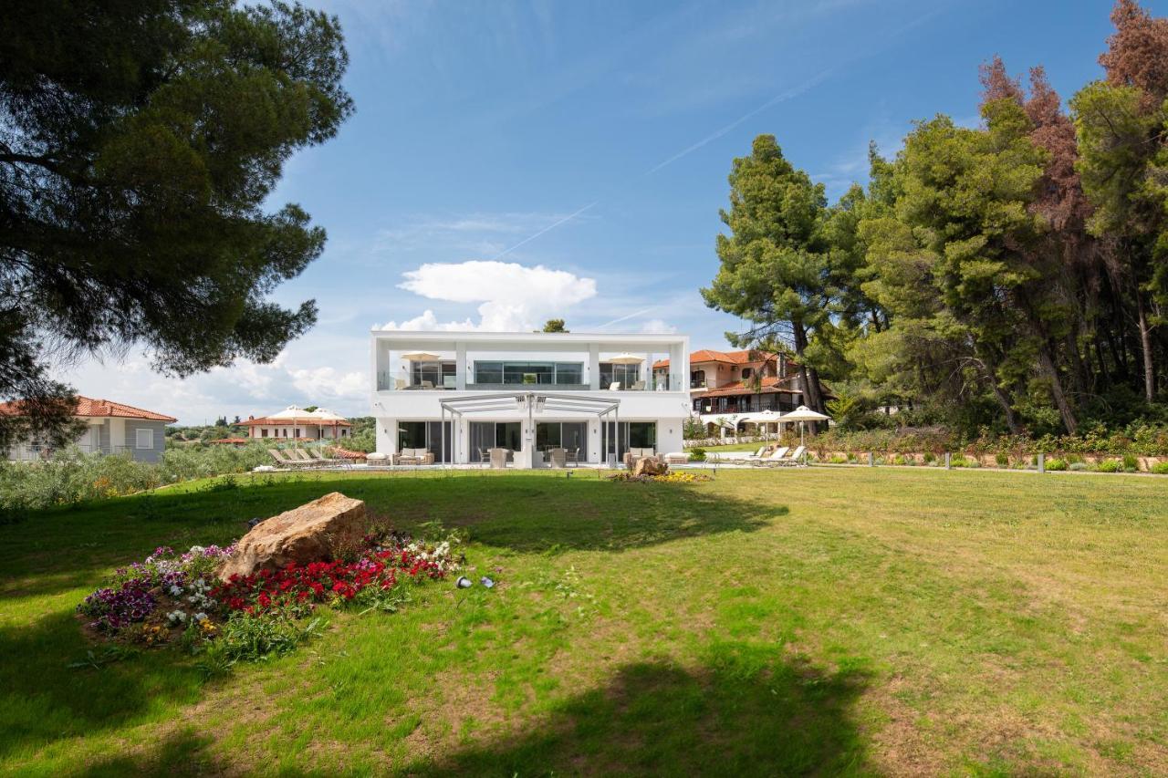 Nikiti Botanic Pool Suites Εξωτερικό φωτογραφία